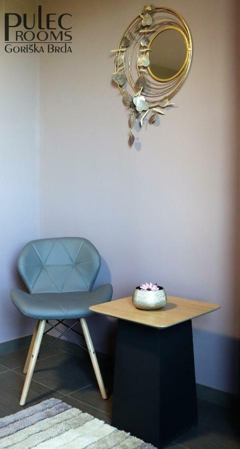 Apartma Sobe Pulec 多布罗沃 外观 照片