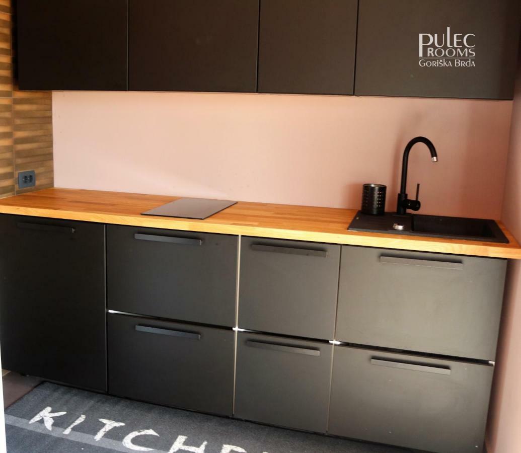 Apartma Sobe Pulec 多布罗沃 外观 照片